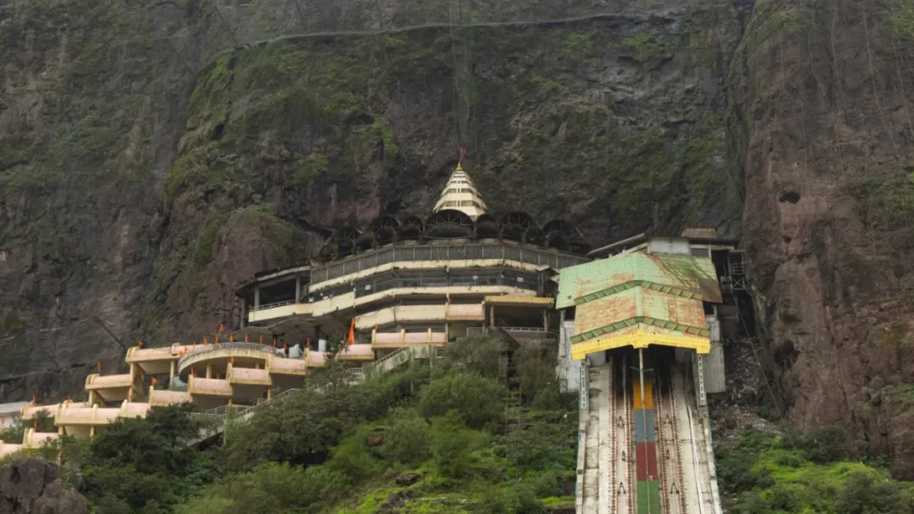 Vani Saptashrungi Temple