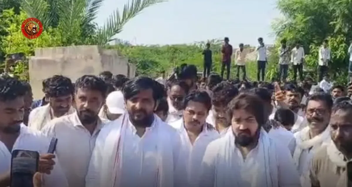'Gujju Love Guru' Chandan Rathod